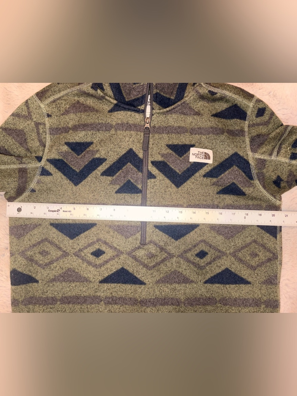 The North Face Men's Gordon Lyons 1/4-Zip Fleece Pullover - Picture 8 of 11